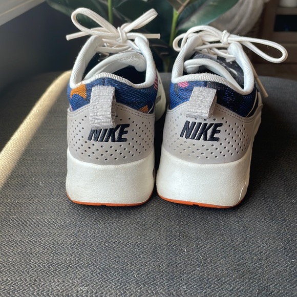 Nike air max shoes - Picture 3 of 8